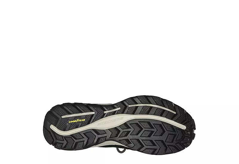 Skechers Mens Arch Fit Skip Tracer - Black 7 Skechers Mens Arch Fit Skip Tracer - Black - Image 5